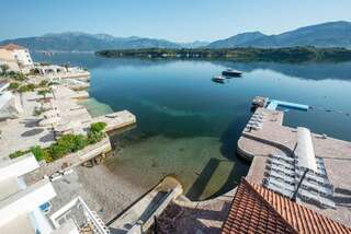 Апарт-отели ApartHotel Villa Lav Тиват Апартаменты в пентхаусе-1