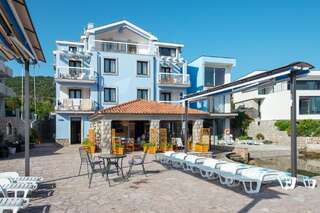 Апарт-отели ApartHotel Villa Lav Тиват-7